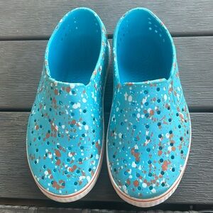 Native water shoes kids